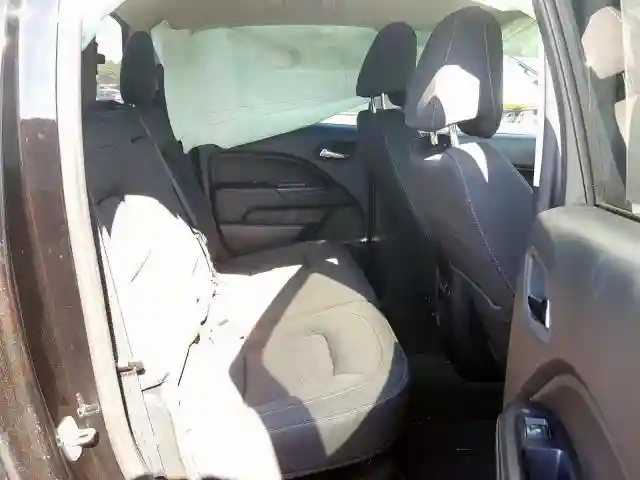 1GTG5CE39G1109694 2016 GMC CANYON SLE-5