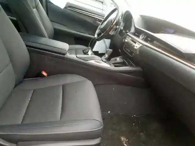 58ABK1GG7JU116256 2018 LEXUS ES 350-4