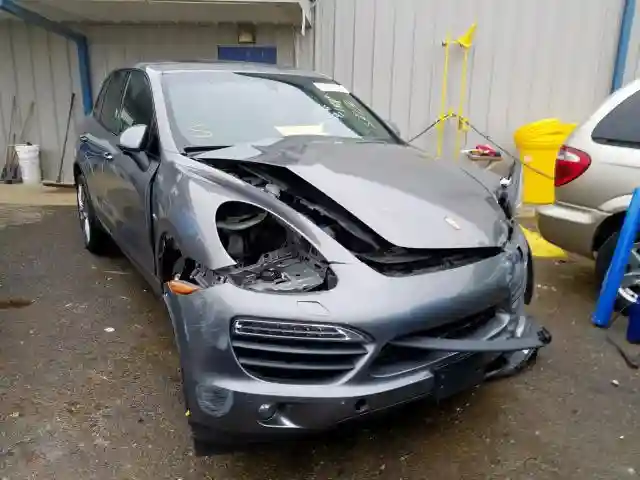 WP1AE2A2XDLA14654 2013 PORSCHE CAYENNE S HYBRID-0