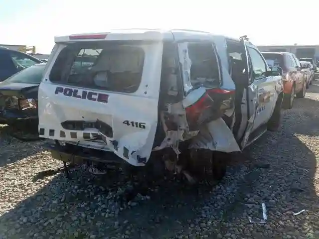 1GNLCDECXJR253202 2018 CHEVROLET TAHOE POLICE-3