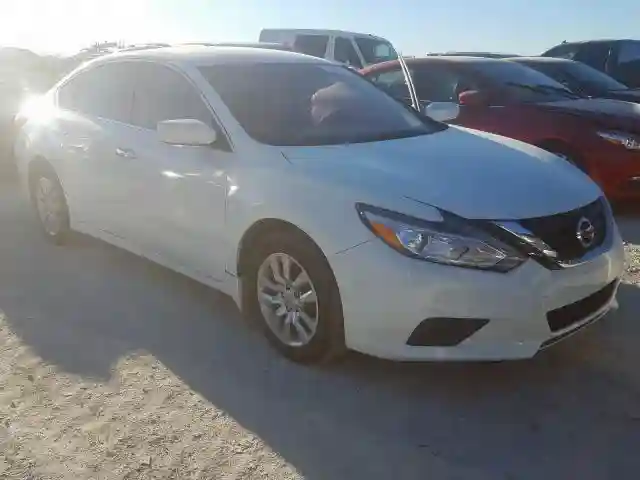 1N4AL3AP8JC214961 2018 NISSAN ALTIMA 2.5-0