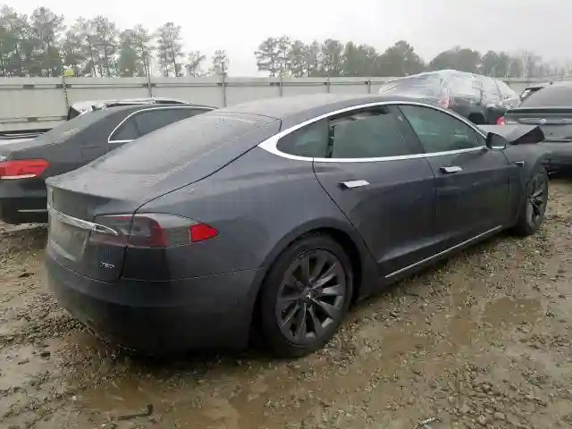 5YJSA1E24JF273841 2018 TESLA MODEL S-3