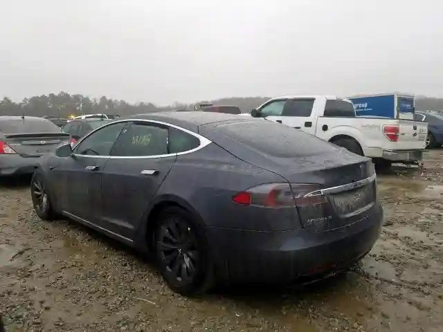 5YJSA1E24JF273841 2018 TESLA MODEL S-2