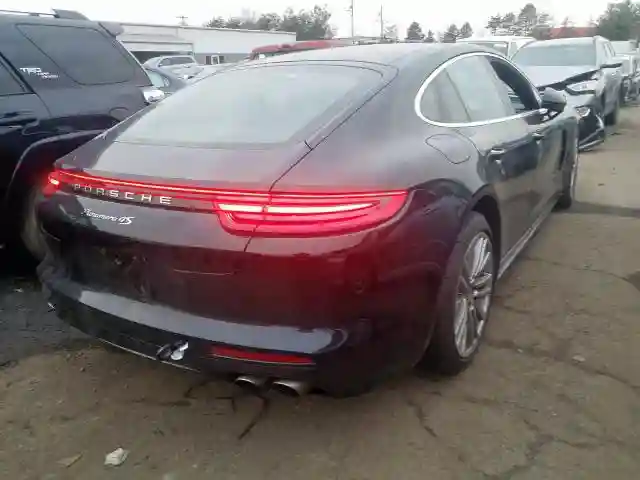 WP0AB2A77JL199182 2018 PORSCHE PANAMERA 4S-3