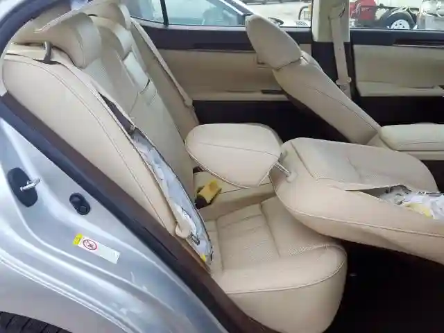 58ABK1GGXJU102920 2018 LEXUS ES 350-5