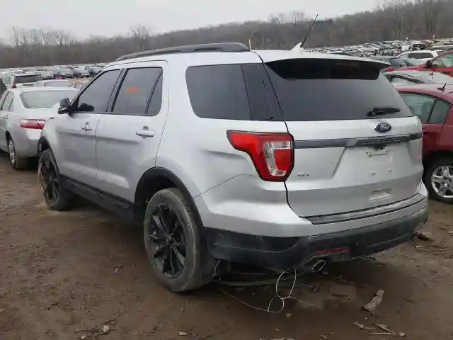 1FM5K8DH9KGB53450 2019 FORD EXPLORER XLT-2