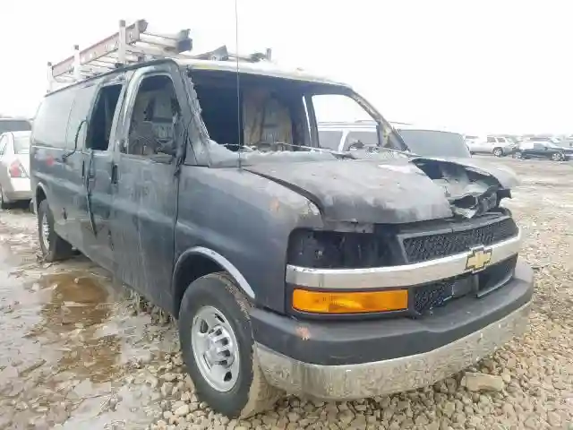 1GCZGHFG9H1137112 2017 CHEVROLET EXPRESS G3500-0