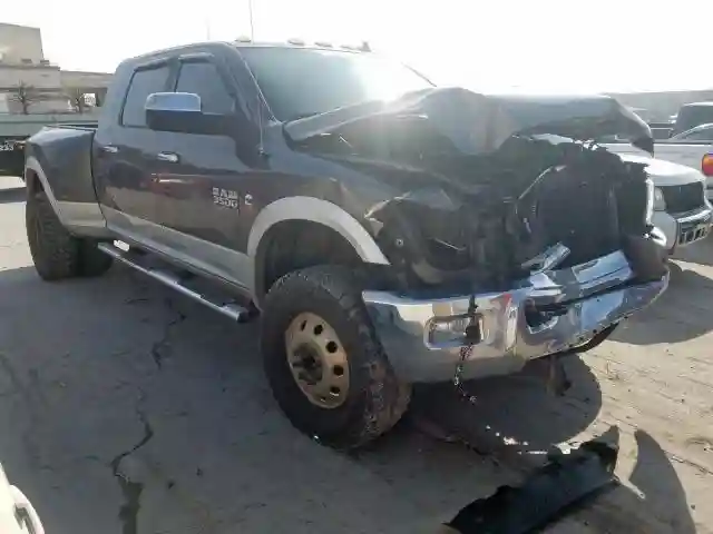 3C63RRML9EG224163 2014 RAM 3500 LARAMIE-0
