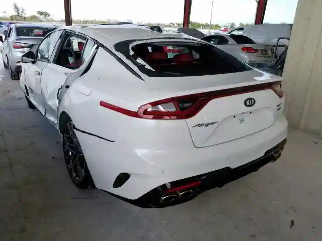KNAE55LC3K6060023 2019 KIA STINGER GT2-2