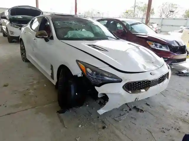 KNAE55LC3K6060023 2019 KIA STINGER GT2-0