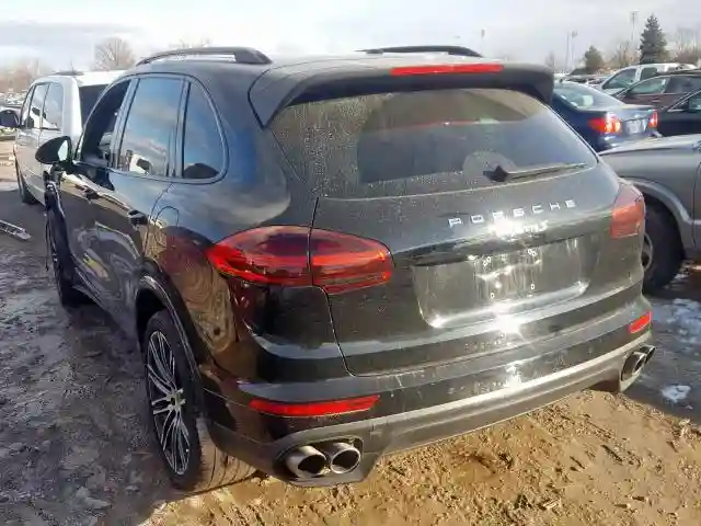 WP1AE2A26HLA69723 2017 PORSCHE CAYENNE SE HYBRID PLATINUM-2