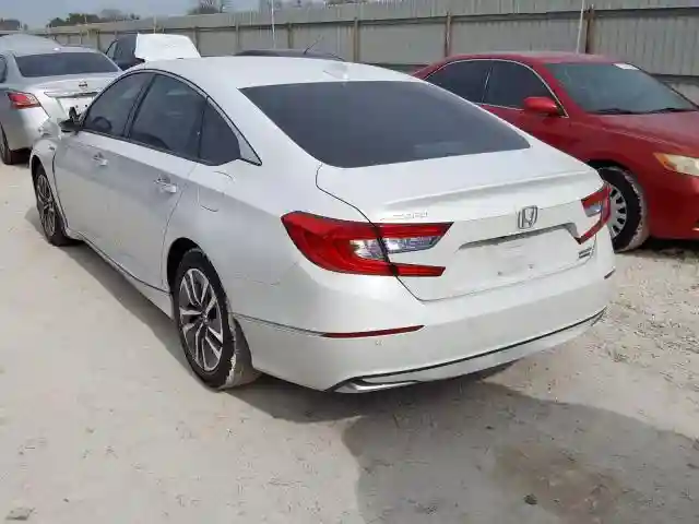 1HGCV3F96KA014666 2019 HONDA ACCORD TOURING HYBRID-2