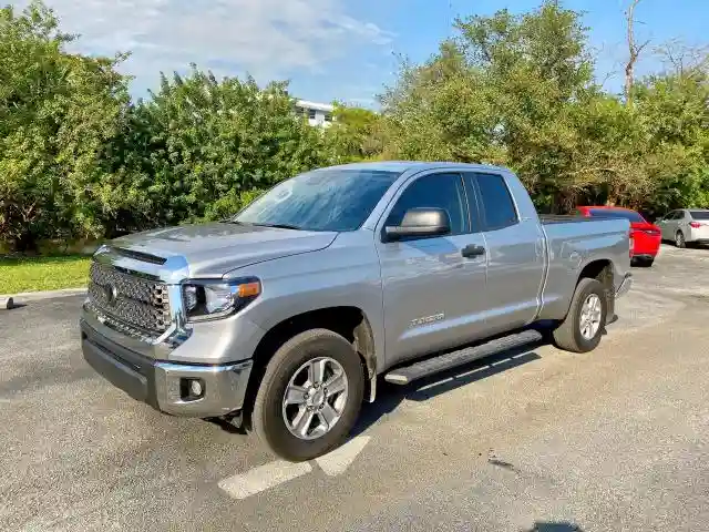 5TFRM5F19JX133860 2018 TOYOTA TUNDRA DOUBLE CAB SR/SR5-1