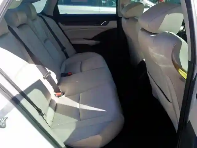 1HGCV1F10KA045510 2019 HONDA ACCORD LX-5