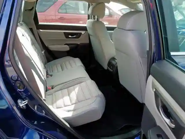 2HKRW5H33JH421863 2018 HONDA CR-V LX-5