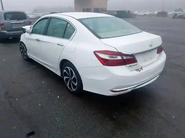 1HGCR2F84HA086397 2017 HONDA ACCORD EXL-2