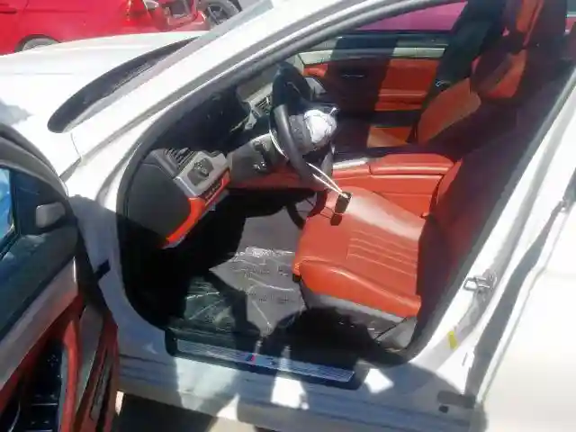 WBSFV9C53DD095667 2013 BMW M5-4