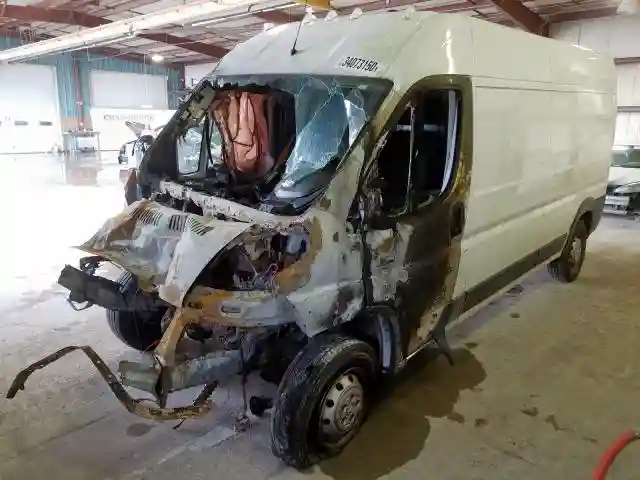 3C6TRVDG6JE121199 2018 RAM PROMASTER 2500 2500 HIGH-1