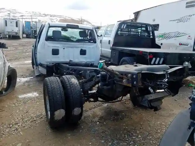 3C7WRLBLXJG157771 2018 RAM 4500-2