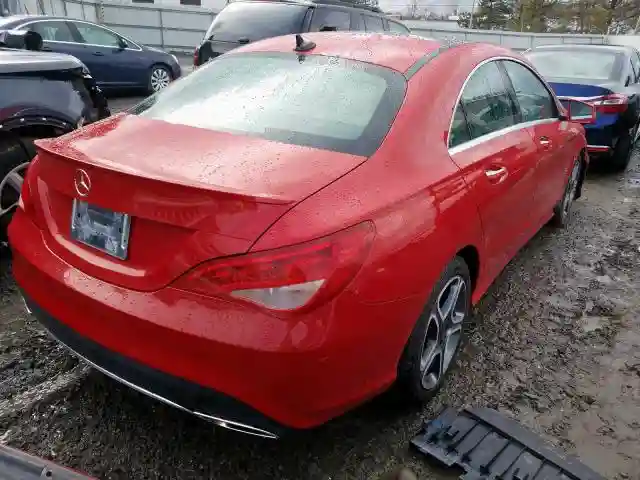 WDDSJ4GB1KN749132 2019 MERCEDES-BENZ CLA 250 4MATIC-3