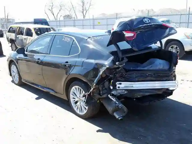 4T1B21HK5KU515730 2019 TOYOTA CAMRY HYBRID-2