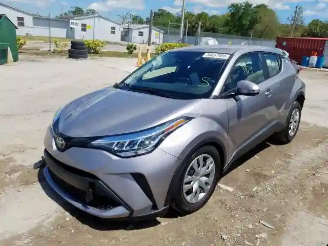JTNKHMBX0L1074838 2020 TOYOTA C-HR XLE-1