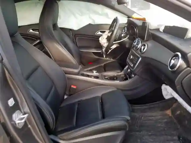WDDSJ4EB2JN600858 2018 MERCEDES-BENZ CLA 250-4