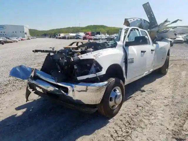 3C63RRGL7JG397475 2018 RAM 3500 ST-1