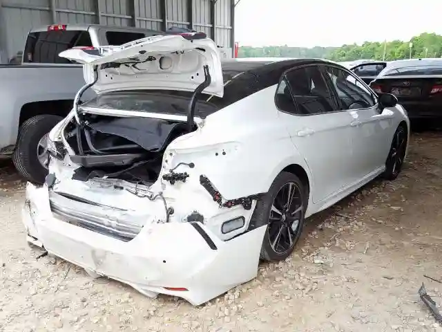 4T1B61HKXJU053362 2018 TOYOTA CAMRY XSE-3