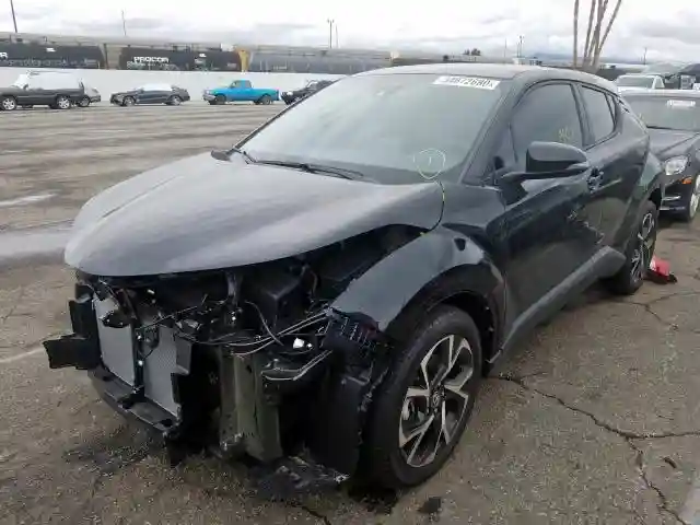 JTNKHMBX6L1067098 2020 TOYOTA C-HR XLE-1