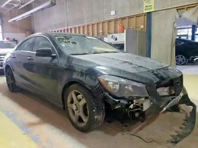 WDDSJ4GB4JN551613 2018 MERCEDES-BENZ CLA 250 4MATIC-0