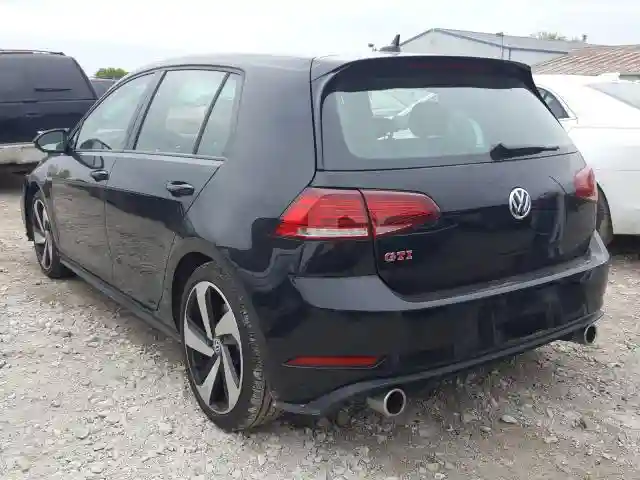 3VW6T7AU7KM037622 2019 VOLKSWAGEN GTI AUTOBAHN-2