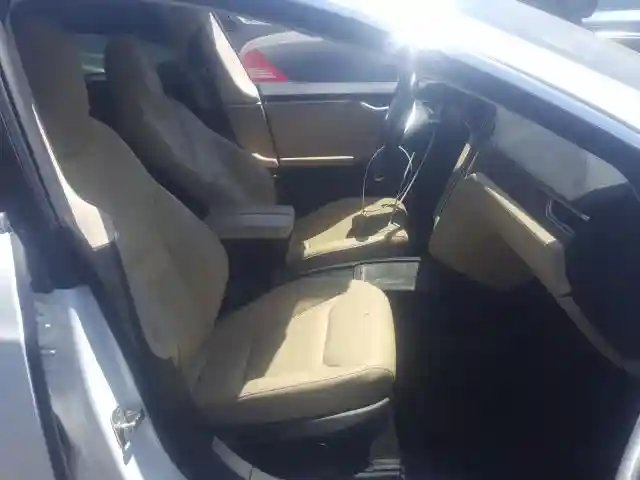 5YJSA1E26GF167576 2016 TESLA MODEL S-4