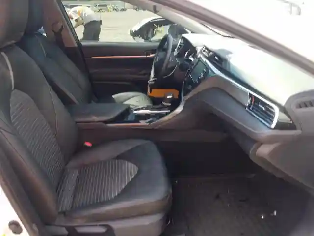 4T1B21HK3JU003625 2018 TOYOTA CAMRY HYBRID-4