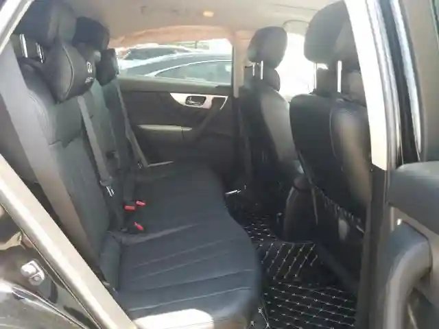 JN8CS1MW7HM414834 2017 INFINITI QX70-5