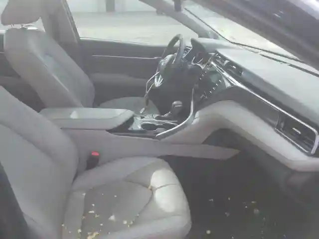 4T1B61HK6KU687415 2019 TOYOTA CAMRY XSE-4
