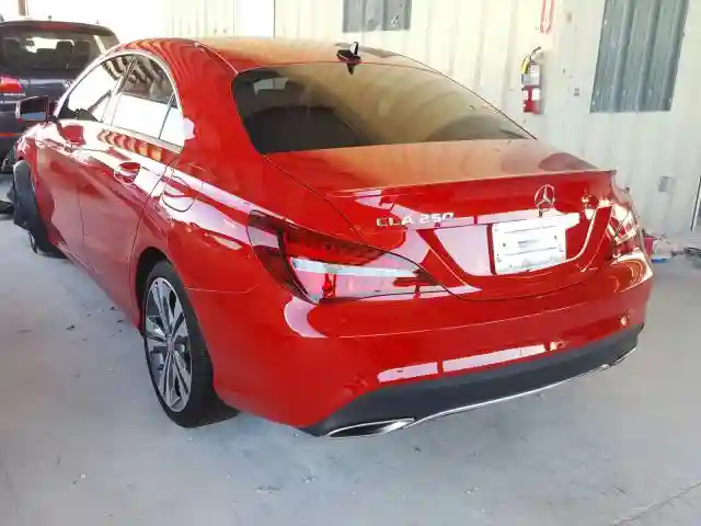 WDDSJ4EB2KN752821 2019 MERCEDES-BENZ CLA 250-2