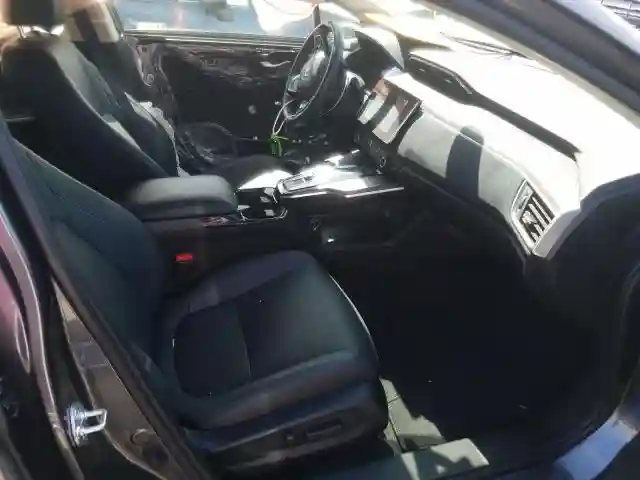 JHMZC5F38KC002415 2019 HONDA CLARITY TOURING-4