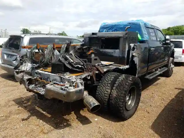 1FT8W3DT5HED85268 2017 FORD F350 SUPER DUTY-3