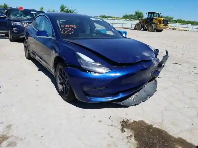 5YJ3E1EA2JF038175 2018 TESLA MODEL 3-0