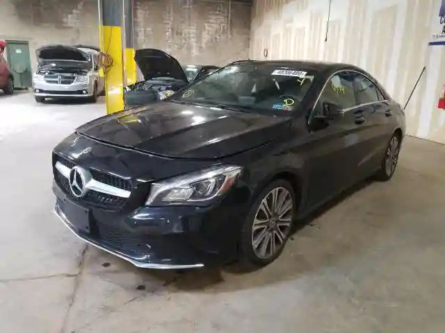 WDDSJ4GB9KN765773 2019 MERCEDES-BENZ CLA 250 4MATIC-1