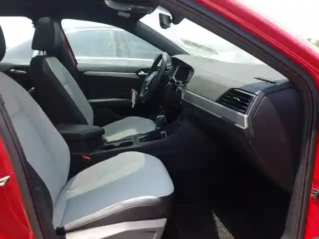 3VWCB7BU6KM242742 2019 VOLKSWAGEN JETTA S-4
