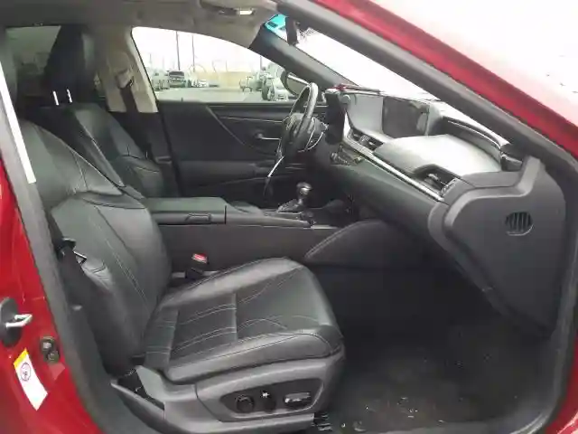 58ABZ1B18KU009037 2019 LEXUS ES 350-4