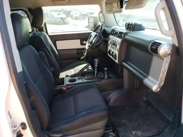 JTEBU4BFXEK187258 2014 TOYOTA FJ CRUISER-4