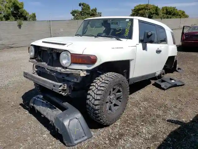 JTEBU4BFXEK187258 2014 TOYOTA FJ CRUISER-1