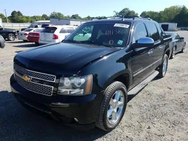 3GNMCGE0XCG111138 2012 CHEVROLET AVALANCHE LTZ-1