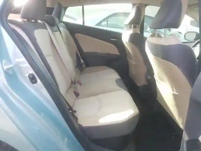 JTDKARFU0H3050119 2017 TOYOTA PRIUS-5