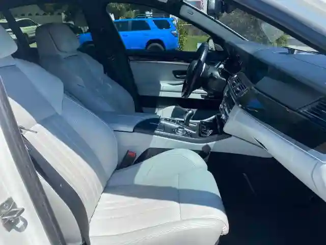 WBSFV9C56DC773141 2013 BMW M5-4