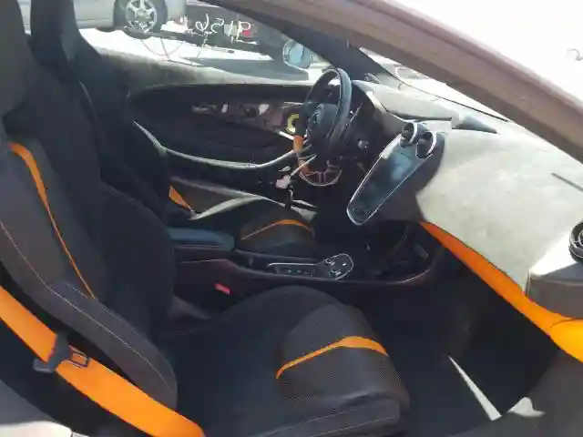 SBM13DAA4HW003252 2017 MCLAREN AUTOMOTIVE 570S-4