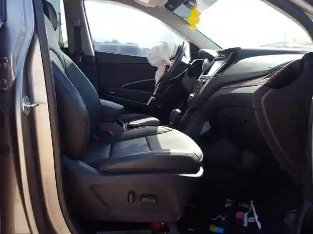 5NMZWDLA9JH066114 2018 HYUNDAI SANTA FE SPORT-4